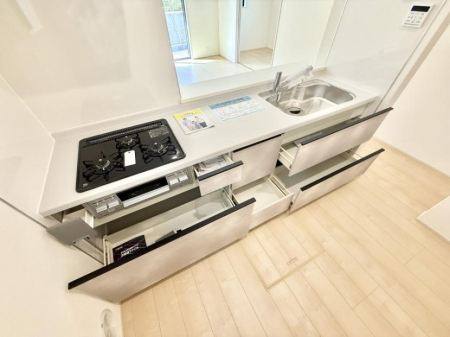 �L�b�`�� �������A�C�f�A�L����A�N���G�C�e�B�u�ȗ������