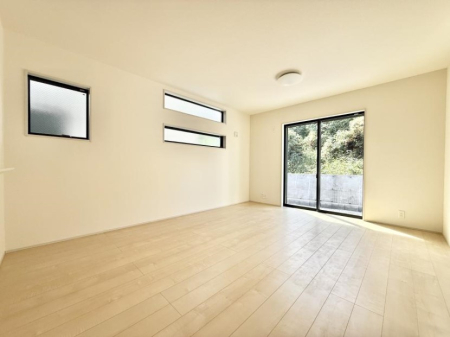 ���r���O �����������������Ɠ��ʂɂ���A�e���̋��