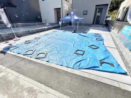  �O�ρ������̒��Ԃ����K��