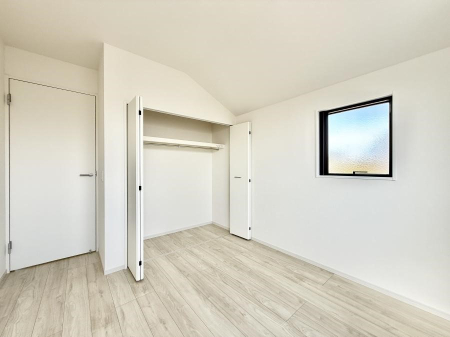 ���̑����� �������D��ŉ��₩�Ȏ��Ԃ��������