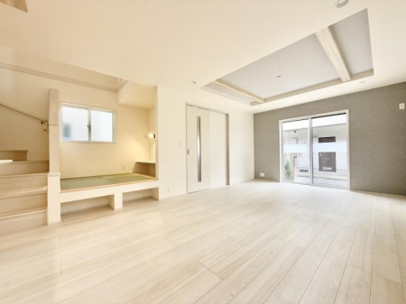 ̑ Ƒ̏Ί炪ӂA났̋