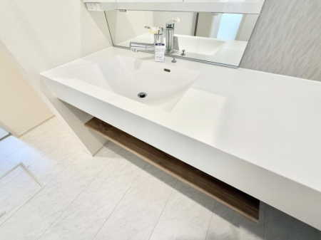 ̑ ݔ􂢂􂤎KɎg֗ȃV[