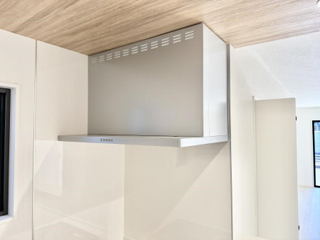 ���̑����� �ݔ����������̏��C����������C��ɗU������A�����I�ɔr�����ł��܂��B