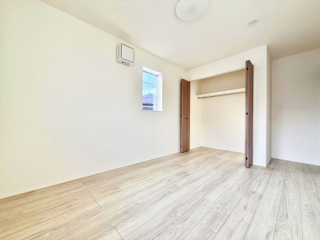 ���̑����� �������D��ŉ��₩�Ȏ��Ԃ��������