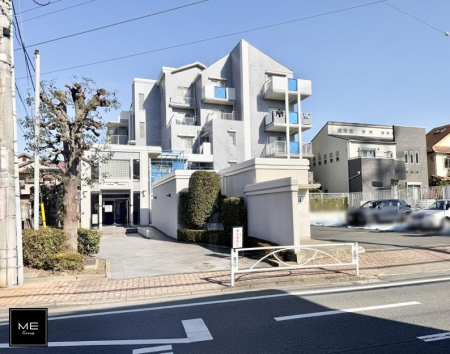 nOώʐ^ OρV炵n܂ꏊŁAƑJ[߂