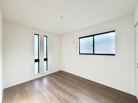 �Q�� ���������̔z�u��ʋC���̗ǂ��݌v�ŕ����̋�C�������炸�A��ɐV�N�ȋ�C������܂�