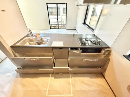 �L�b�`�� �������A�C�f�A�L����A�N���G�C�e�B�u�ȗ������