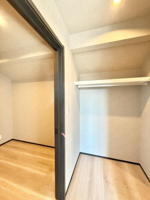 ���[ ����