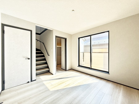 �Q�� �������Ƌ�����܂��z�u����΍L�X�Ƃ�����Ԃ��g�������₷���A�����b�N�X�������Ԃ��߂����܂�