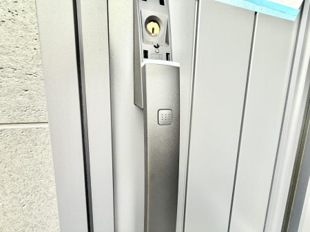 ���̑����� �ݔ�����y�Ƀ��b�N�����ł��܂���