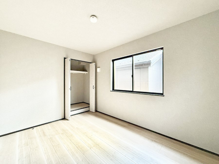 �q������ �������v���C�x�[�g��ԂƂ��ĐÂ��ŗ�������������񋟂��Ă���܂�