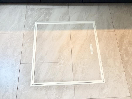 ���̑����� �ݔ����B�ꂽ���[�X�y�[�X�ŉƑS�̂��X�b�L��