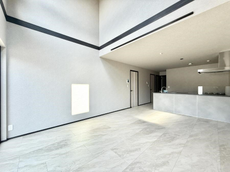 ���r���O �����������������Ɠ��ʂɂ���A�e���̋��