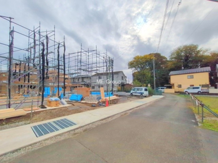 nOώʐ^ OρV炵n܂ꏊŁAƑJ[߂