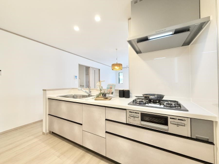 �L�b�`�� �������V���v���Ŕ������S�n�悢���Ԃ𐶂ރL�b�`�����