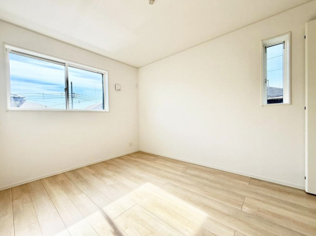 �q������ �������v���C�x�[�g��ԂƂ��ĐÂ��ŗ�������������񋟂��Ă���܂�