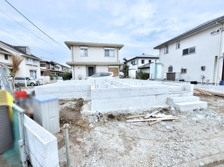 nOώʐ^ OρV炵n܂ꏊŁAƑJ[߂