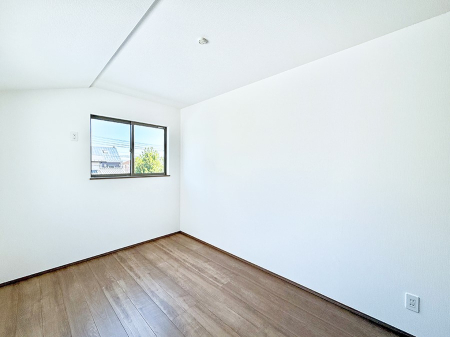 �Q�� ���������̔z�u��ʋC���̗ǂ��݌v�ŕ����̋�C�������炸�A��ɐV�N�ȋ�C������܂�