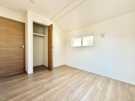 Q VvȋԂŁA[txbhfXNȂǁA@\ȉƋp₷ł