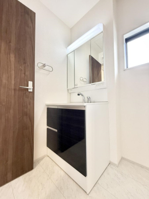 ���ʑ�E���ʏ� ���������̏������X���[�Y�ɂł���L���ł�