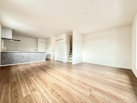 rO 났ƏΊ炪W܂AS܂郊rO