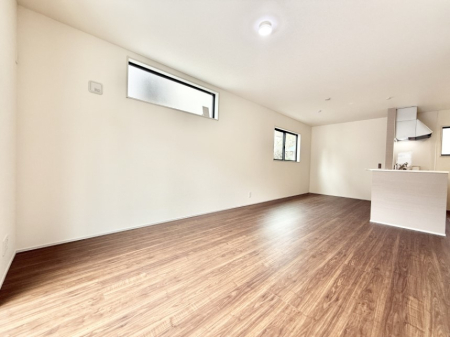 rO 났ƏΊ炪W܂AS܂郊rO