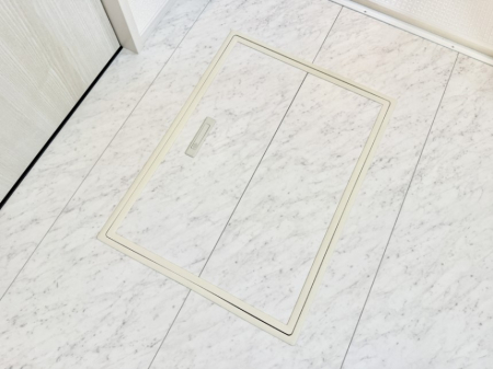 ̑ ݔBꂽ[Xy[XŉƑŜXbL