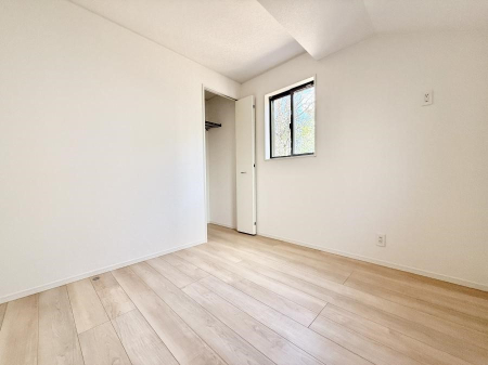 ���̑����� �������D��ŉ��₩�Ȏ��Ԃ��������