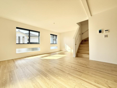 ���r���O ���������C�ɓ���̏ꏊ�ŁA�̂�т�Ƃ������Ԃ�