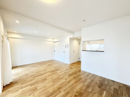 rO 났ƏΊ炪W܂AS܂郊rO