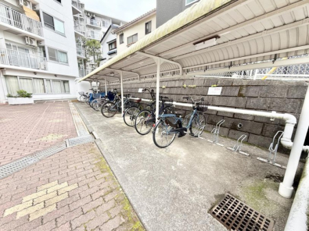 ̑ OρƐꂽ֏ŁA]Ԃ̕ۊǂSł