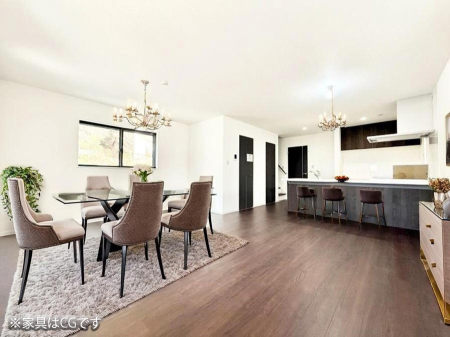 ���r���O ���������R�Ɖ�b�����܂��A�S�n�悢�ЂƂƂ�