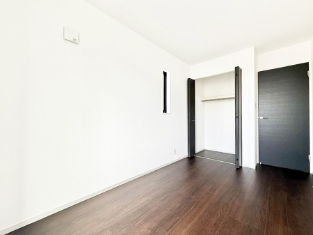 �q������ �������v���C�x�[�g��ԂƂ��ĐÂ��ŗ�������������񋟂��Ă���܂�