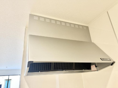 ���̑����� �ݔ����������̏��C����������C��ɗU������A�����I�ɔr�����ł��܂��B