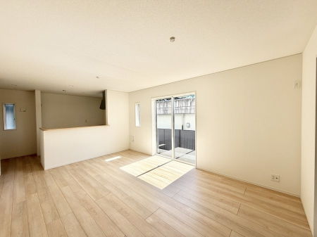 ���r���O �������V���v���������ґ�A��؂Ȑl�Ɖ߂����S���قǂ�����