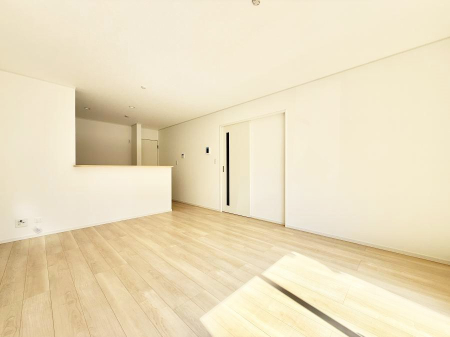 ���r���O ���������R�Ɖ�b�����܂��A�S�n�悢�ЂƂƂ�