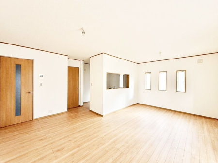 rO 났ƏΊ炪W܂AS܂郊rO