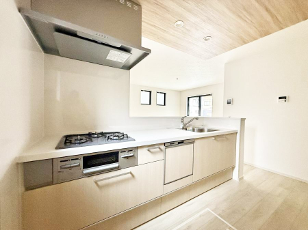 �L�b�`�� ����