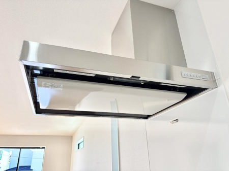 ���̑����� �ݔ����������̏��C����������C��ɗU������A�����I�ɔr�����ł��܂��B