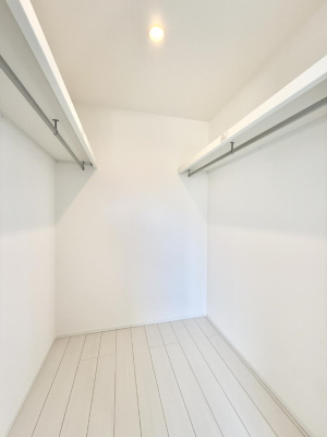 ���[ ����