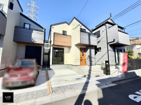 nOώʐ^ OρV炵n܂ꏊŁAƑJ[߂