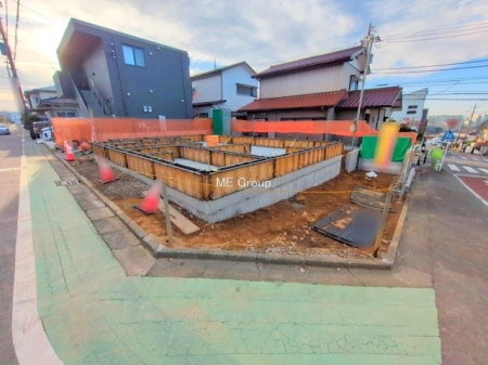 nOώʐ^ OρV炵n܂ꏊŁAƑJ[߂