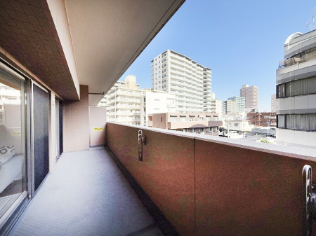 oRj[  G߂̈ڂ낢JIȋԂł