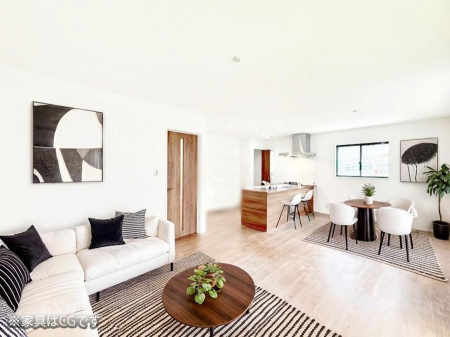 ���r���O ���������났�ƏΊ炪�W�܂�A�S���܂郊�r���O