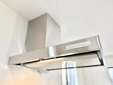 ���̑����� �ݔ����������̏��C����������C��ɗU������A�����I�ɔr�����ł��܂��B