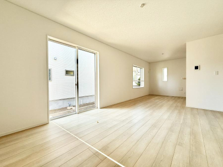 ���r���O ���������C�ɓ���̏ꏊ�ŁA�̂�т�Ƃ������Ԃ�