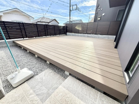 ̑ OρVC̗ǂ̓EbhfbLł̂тڂ  