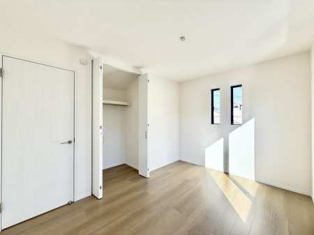 ���̑����� �����������������F�����̂������ŉ��₩�Ȏ��Ԃ��y���߂܂�