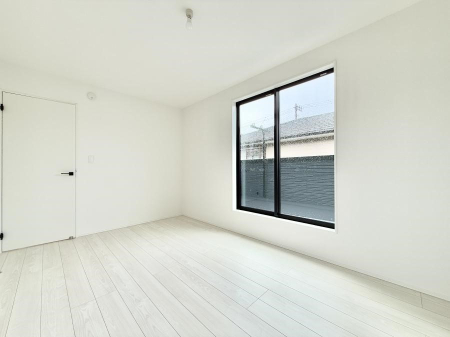 �Q�� ���������̔z�u��ʋC���̗ǂ��݌v�ŕ����̋�C�������炸�A��ɐV�N�ȋ�C������܂�