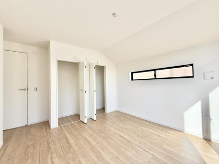 ���̑����� �������D��ŉ��₩�Ȏ��Ԃ��������